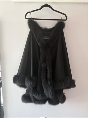 Overland Black Cashmere Fox Fur-Trim Cape